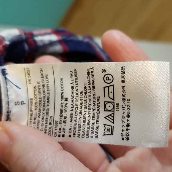 Like New Banana Republic Navy Blue Red Ruffle Plaid Small Button Down Shirt - Picture 5 of 5